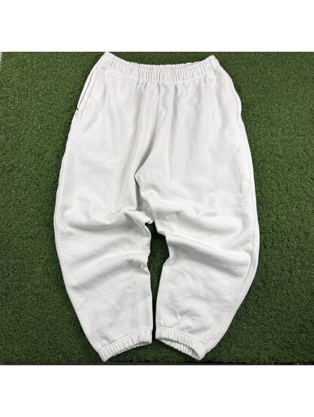 Nike White Fleece Sweatpants Joggers Embroidered Solo Swoosh Baggy Heavyweight L